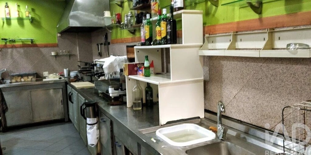 Negócio para Venda em Aguas Santas Foto 23