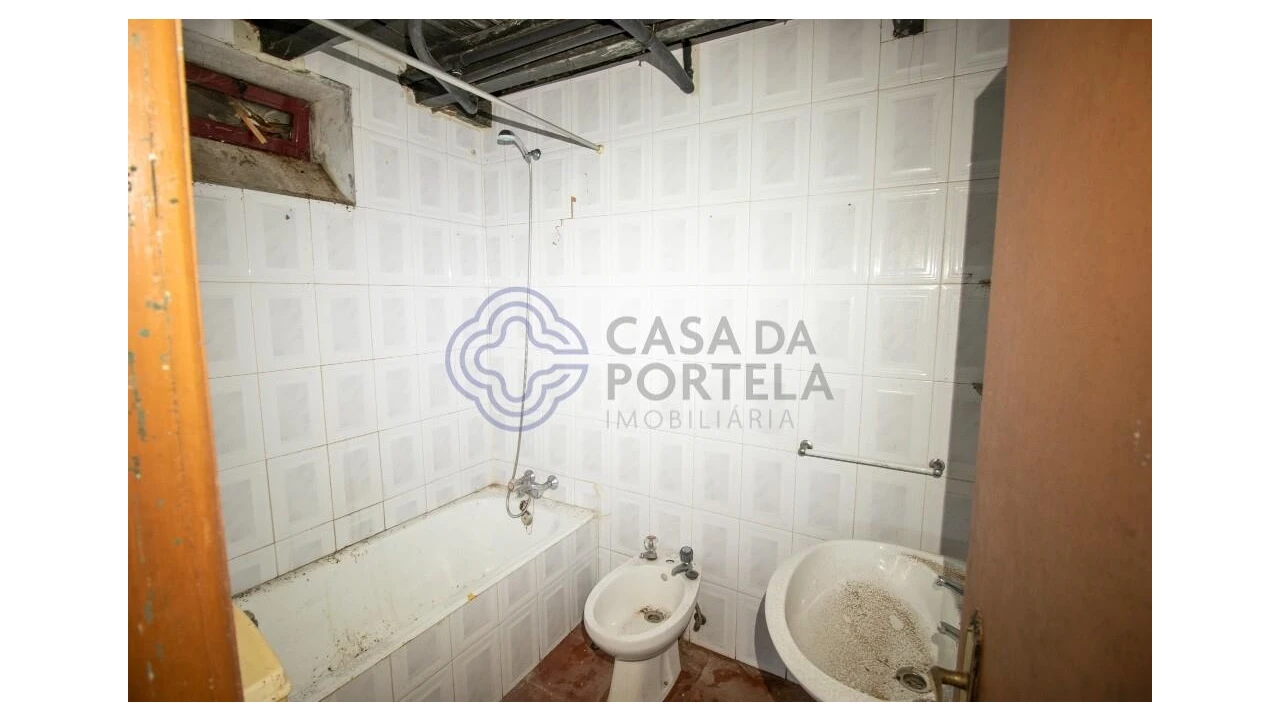 Moradia T6 para Venda em Mafamude e Vilar do Paraíso Foto 15