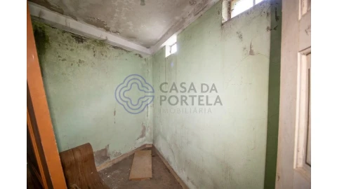Moradia T6 para Venda em Mafamude e Vilar do Paraíso