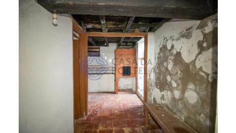 Moradia T6 para Venda em Mafamude e Vilar do Paraíso
