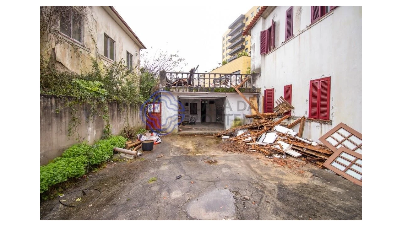 Moradia T6 para Venda em Mafamude e Vilar do Paraíso Foto 4