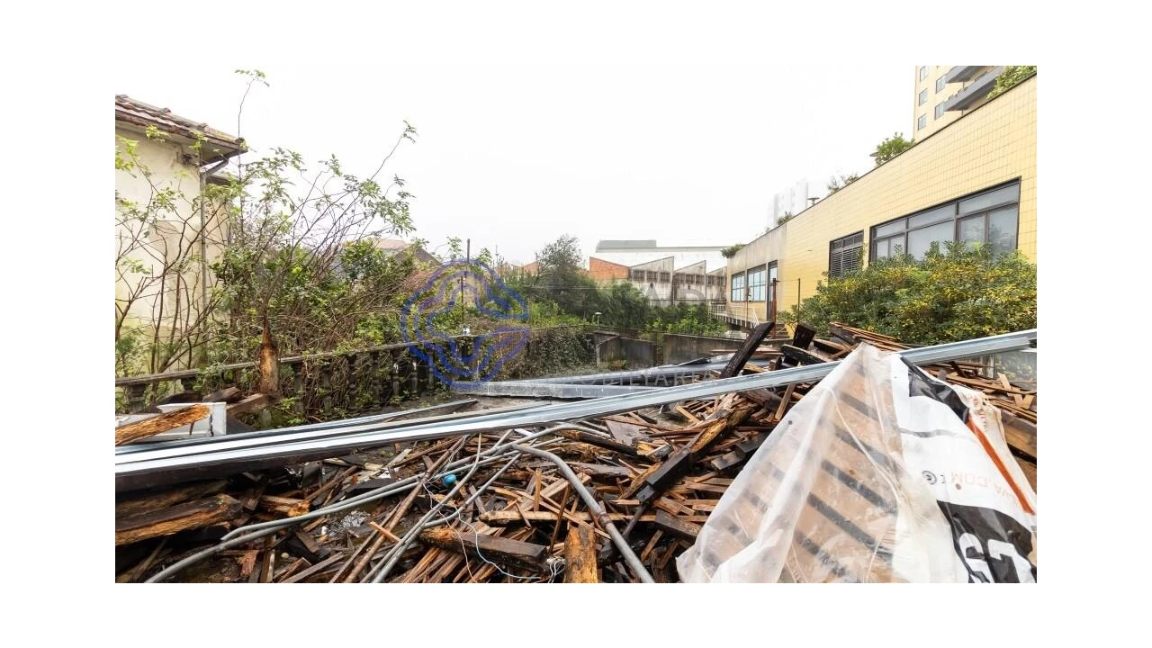 Moradia T6 para Venda em Mafamude e Vilar do Paraíso Foto 32