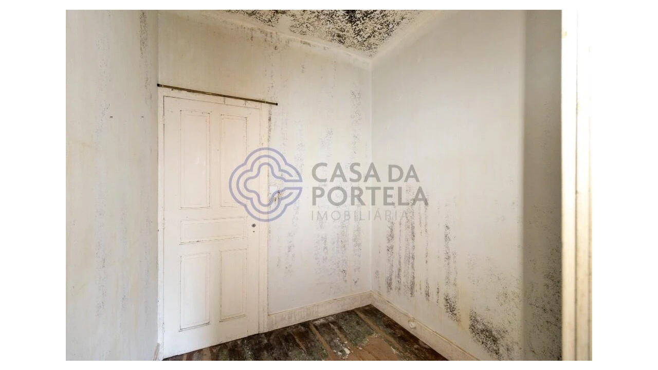 Moradia T6 para Venda em Mafamude e Vilar do Paraíso Foto 10