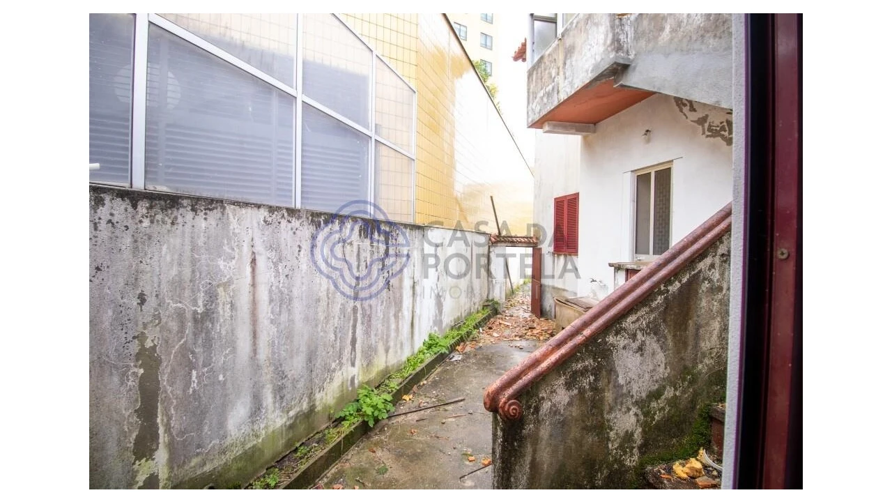 Moradia T6 para Venda em Mafamude e Vilar do Paraíso Foto 5