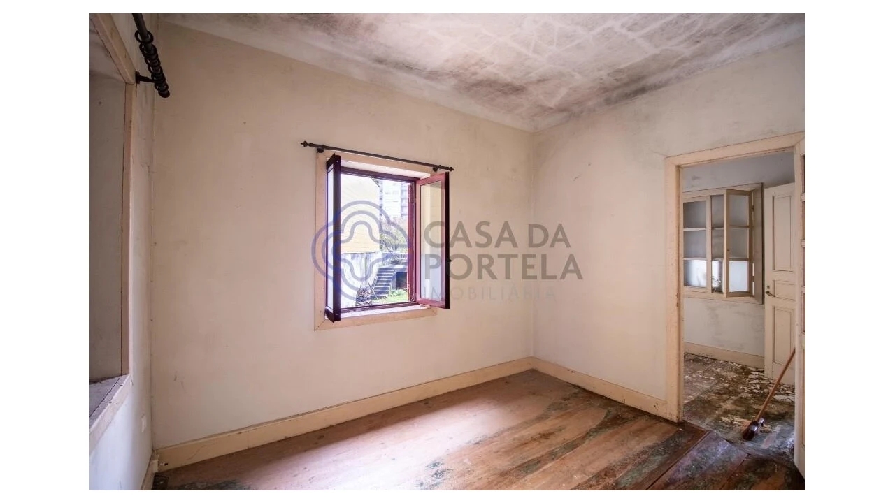 Moradia T6 para Venda em Mafamude e Vilar do Paraíso Foto 8