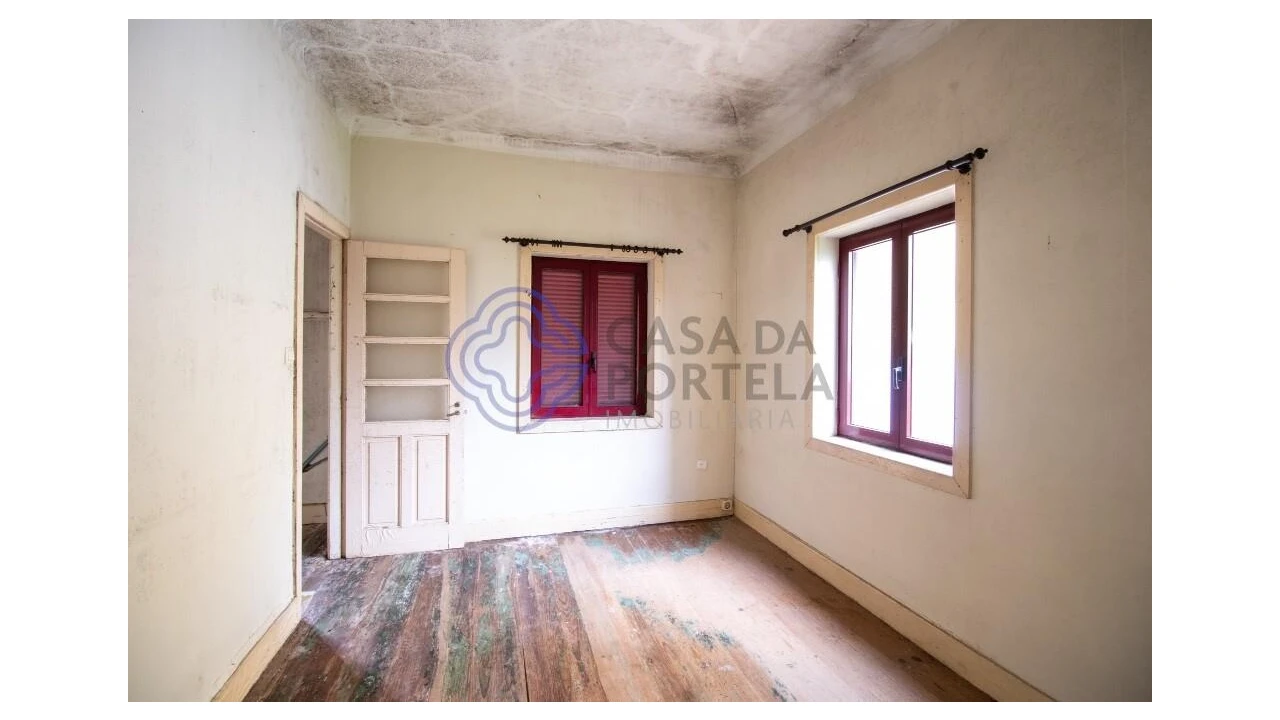 Moradia T6 para Venda em Mafamude e Vilar do Paraíso Foto 9