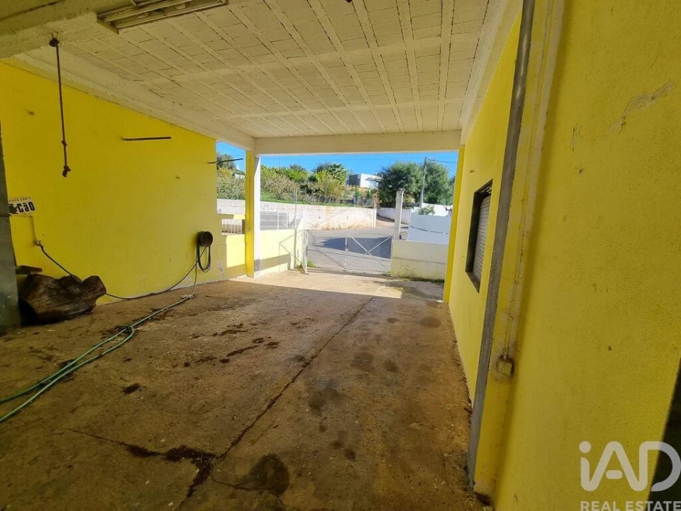 Prédio para Venda em Loule (São Sebastião) Foto 28