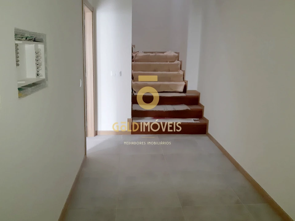 Moradia T3 para Venda em Pinheiro da Bemposta, Travanca e Palmaz Foto 12