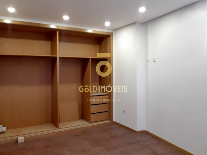 Moradia T3 para Venda em Pinheiro da Bemposta, Travanca e Palmaz Foto 7