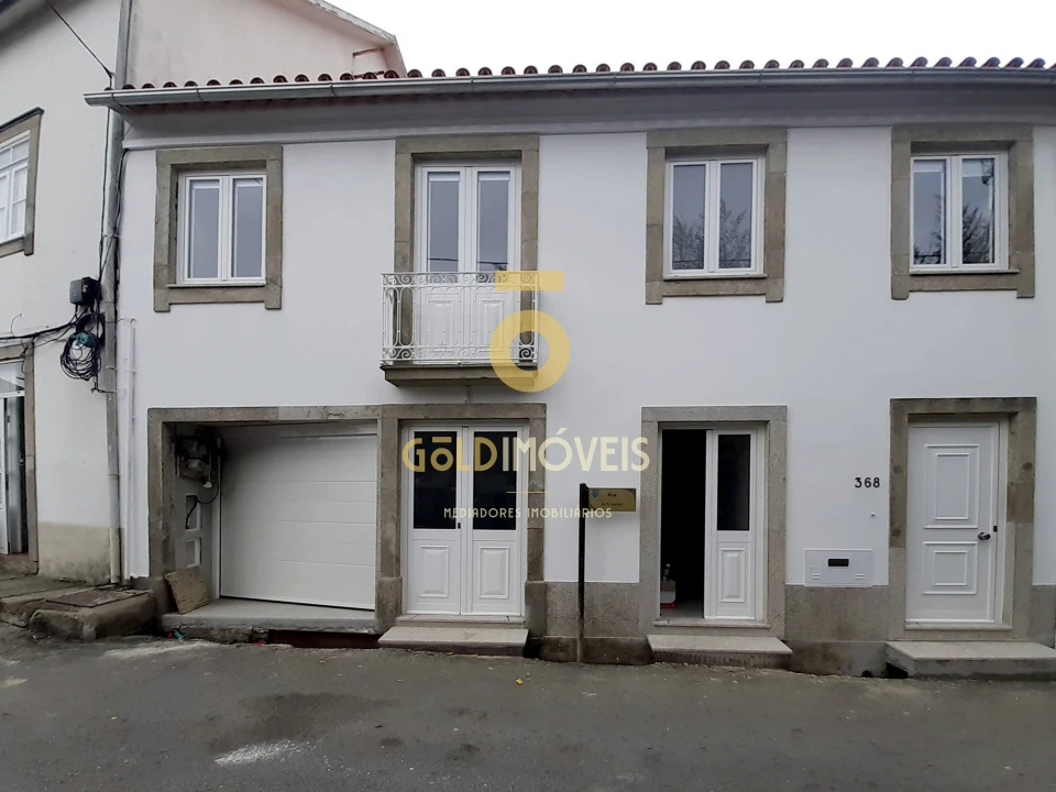 Moradia T3 para Venda em Pinheiro da Bemposta, Travanca e Palmaz Foto 1