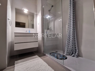 Apartamento T3 para Venda em Póvoa de Varzim, Beiriz e Argivai