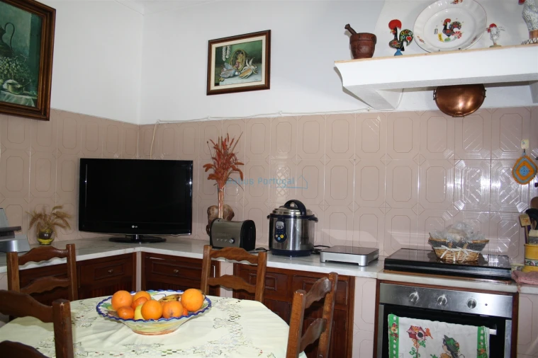 Moradia T3 para Venda em Santa Barbara de Nexe Foto 10