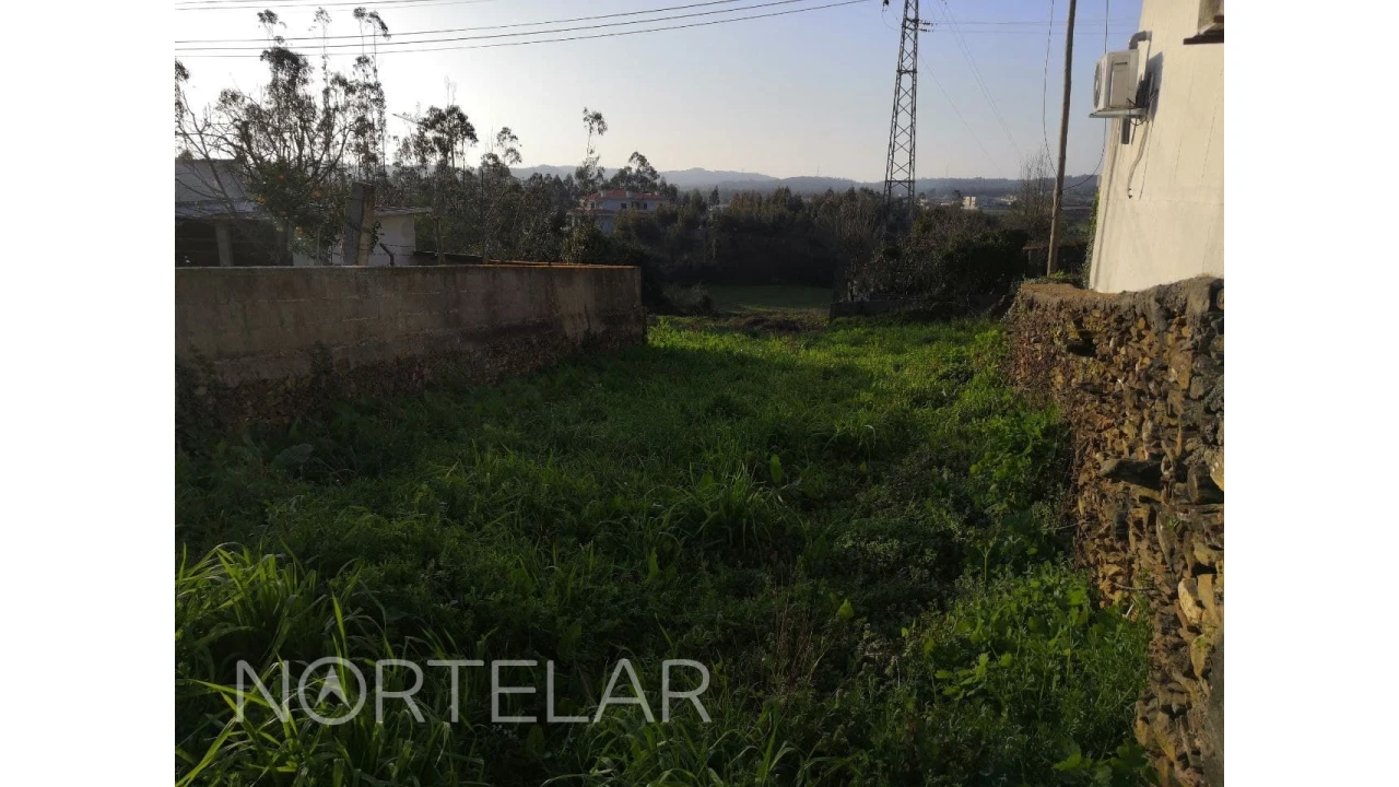 Terreno Misto para Venda em Fradelos Foto 3