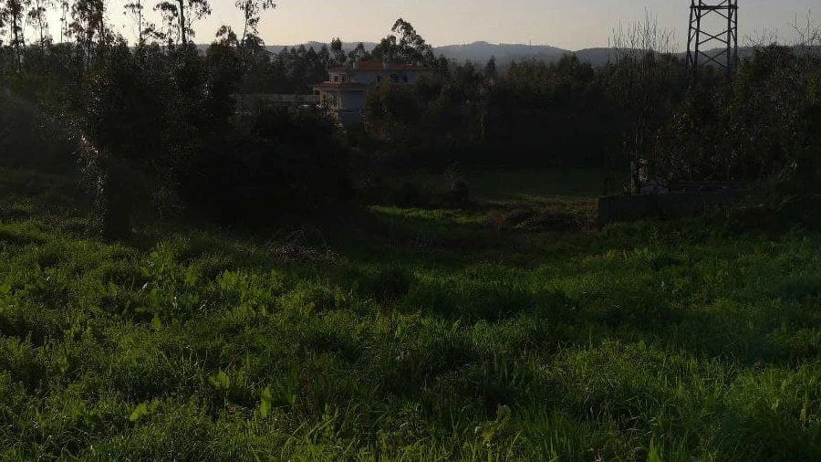 Terreno Misto para Venda em Fradelos