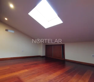 Moradia T4 para Venda em Póvoa de Varzim, Beiriz e Argivai