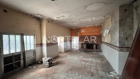 Moradia T8 para Venda em Bougado (São Martinho e Santiago)