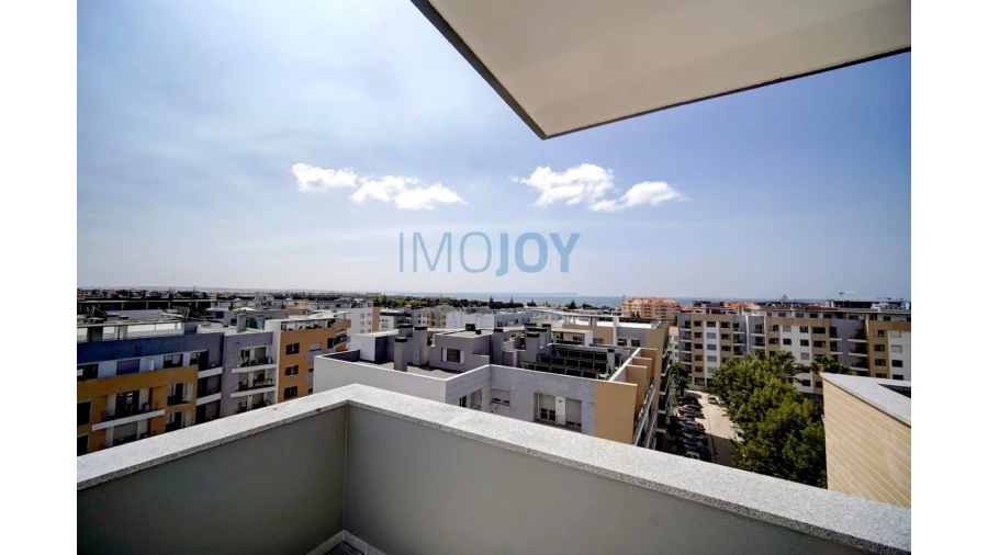 Apartamento T3 para Venda em Carcavelos e Parede