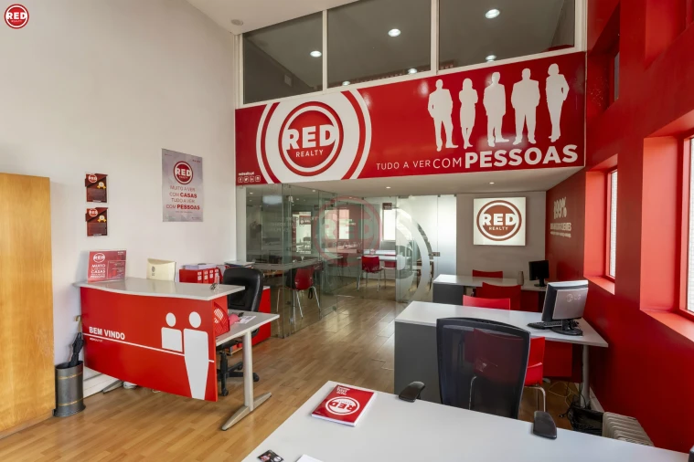 Negócio para Venda em Mafamude e Vilar do Paraíso Foto 25