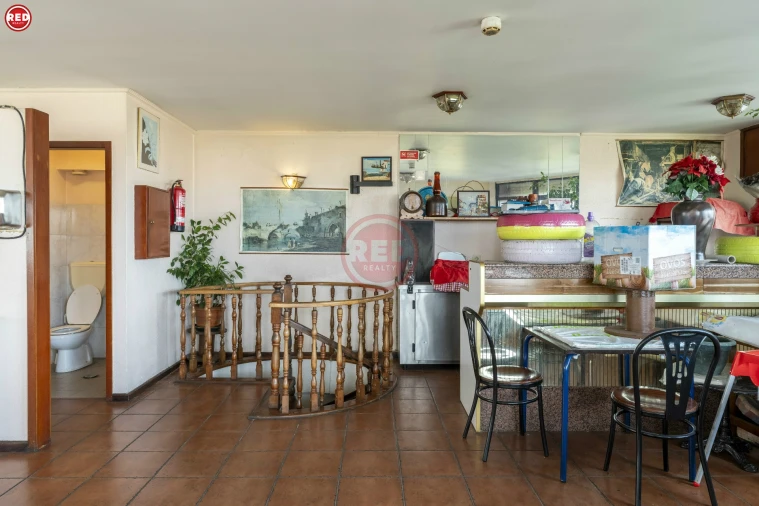 Negócio para Venda em Mafamude e Vilar do Paraíso Foto 8