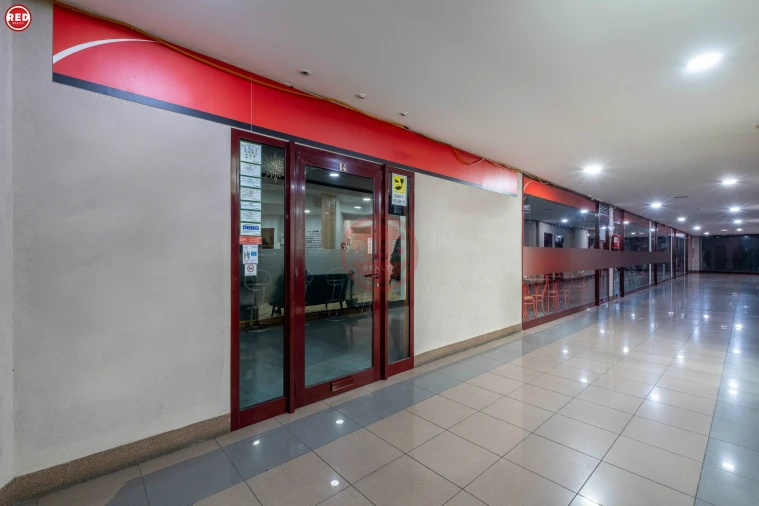 Loja para Venda em Mafamude e Vilar do Paraíso Foto 3