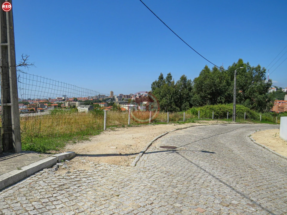 Moradia T3 para Venda em Mafamude e Vilar do Paraíso Foto 11