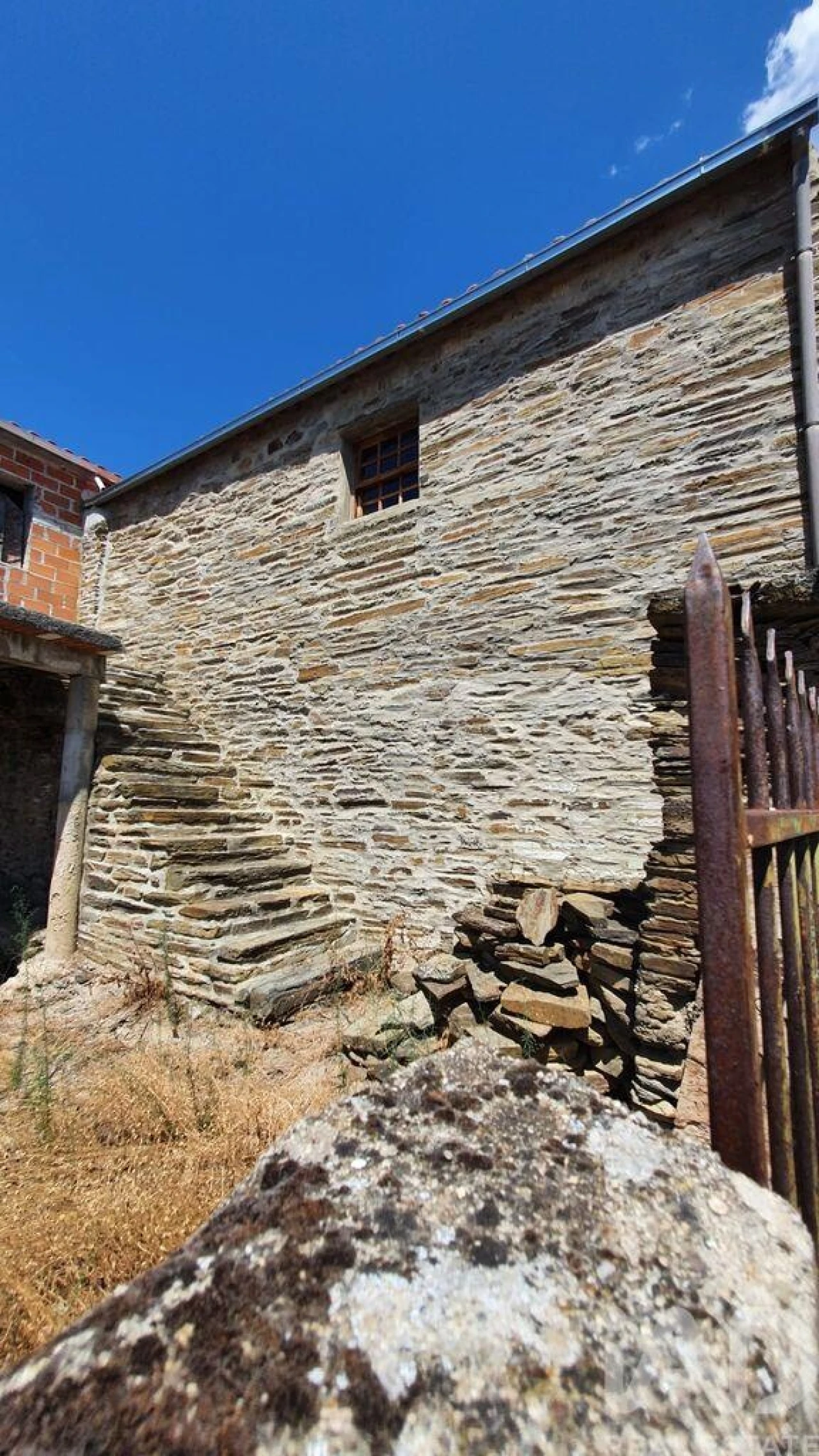 Moradia T3 para Venda em Açoreira Foto 26