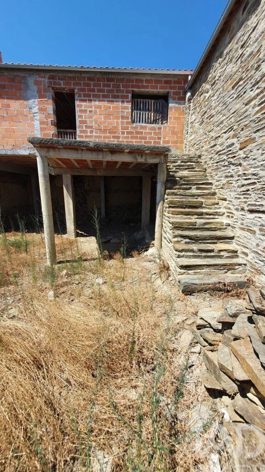 Moradia T3 para Venda em Açoreira Foto 28