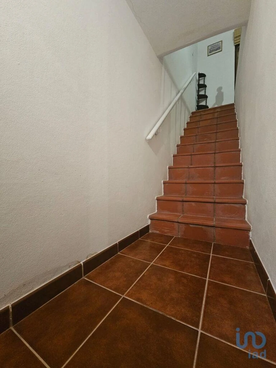 Moradia T3 para Venda em Açoreira Foto 12