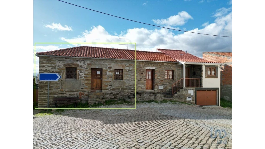 Moradia T3 para Venda em Açoreira