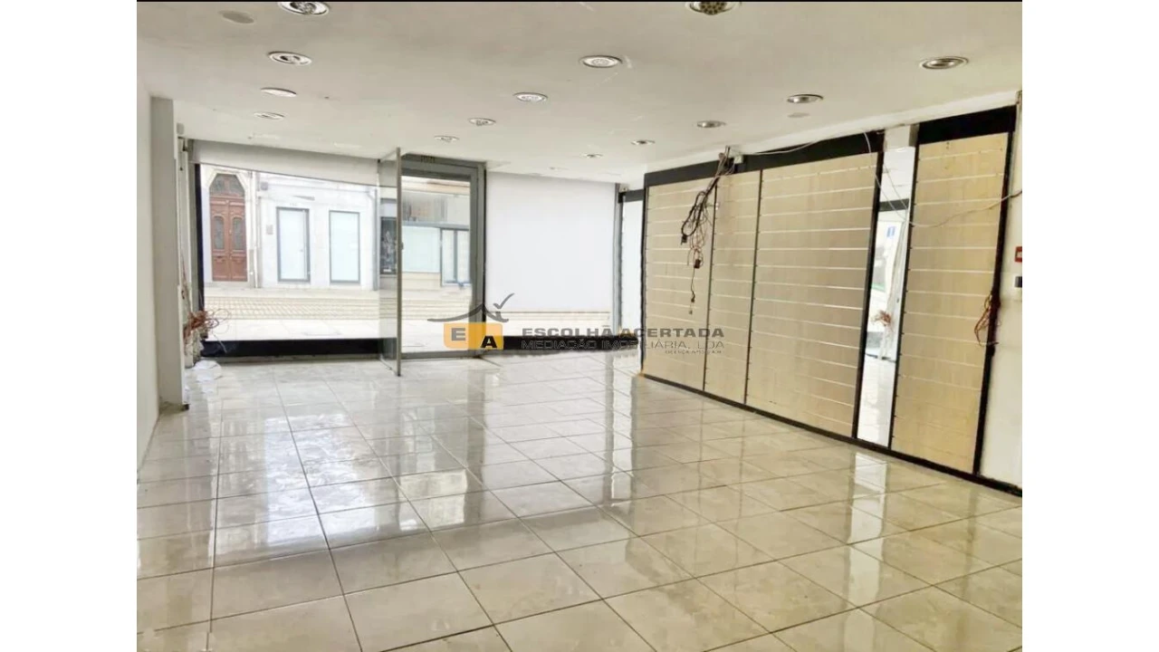 Loja para Arrendamento em Matosinhos e Leça da Palmeira Foto 9