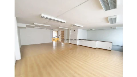 Loja para Arrendamento em Matosinhos e Leça da Palmeira