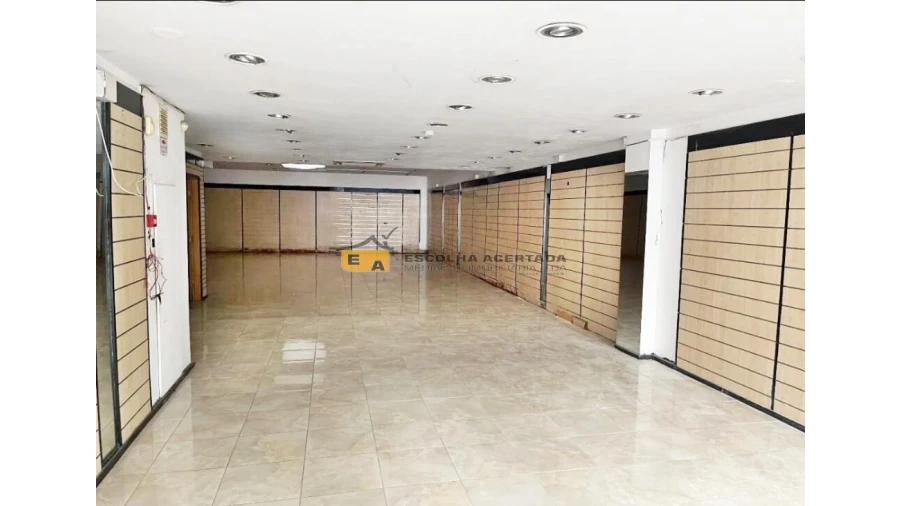 Loja para Arrendamento em Matosinhos e Leça da Palmeira Foto 13