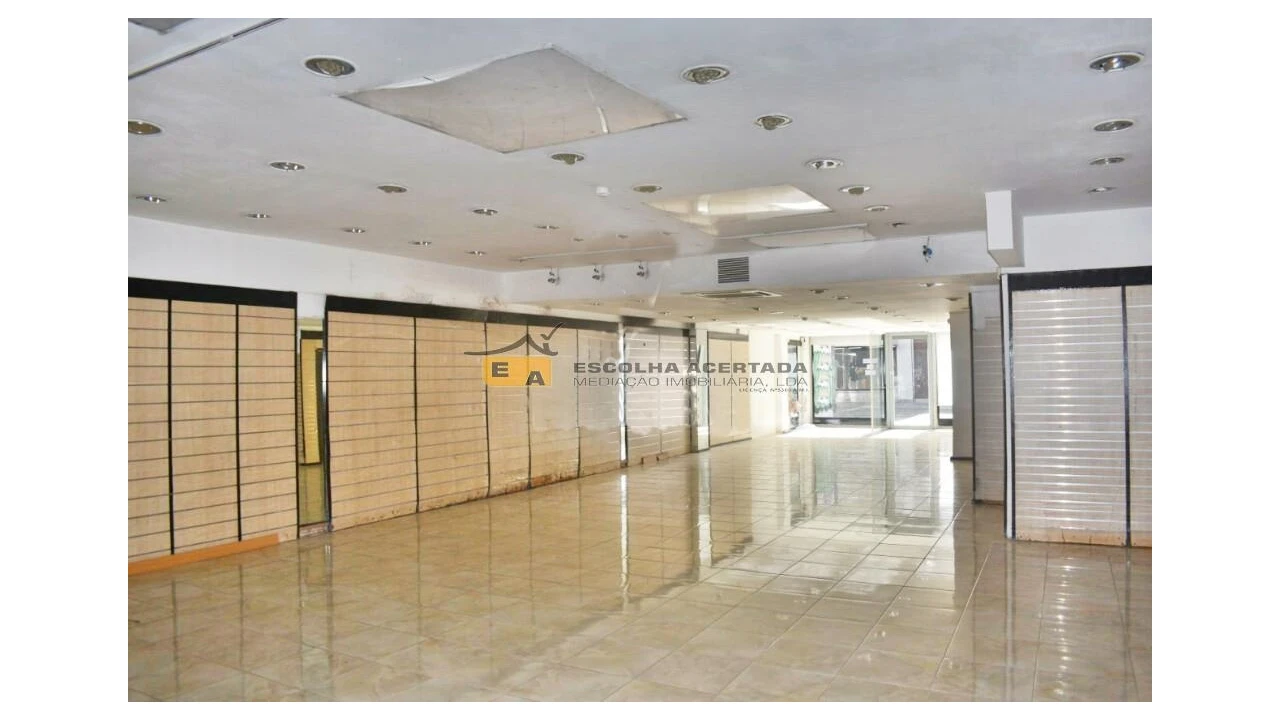 Loja para Arrendamento em Matosinhos e Leça da Palmeira Foto 4