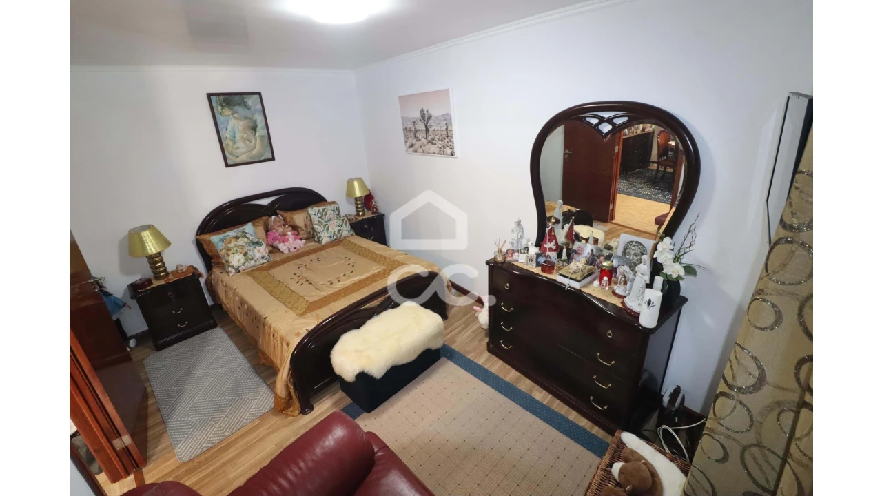 Moradia T3 para Venda em Povoação Foto 7