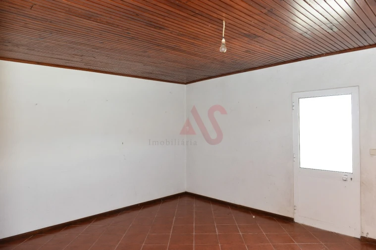 Moradia T6 para Venda em Gemieira Foto 17