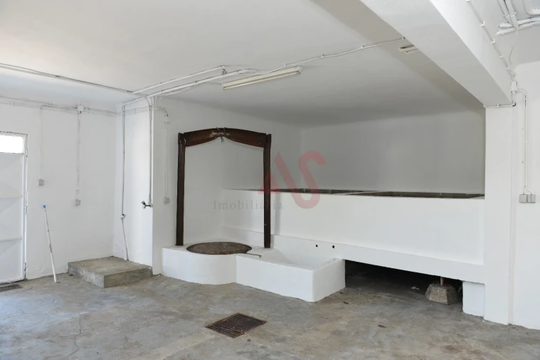 Moradia T6 para Venda em Gemieira Foto 23