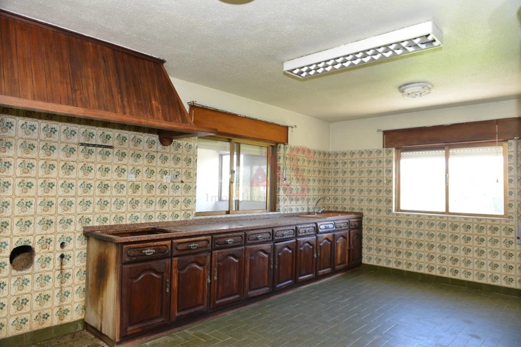 Moradia T6 para Venda em Gemieira Foto 15