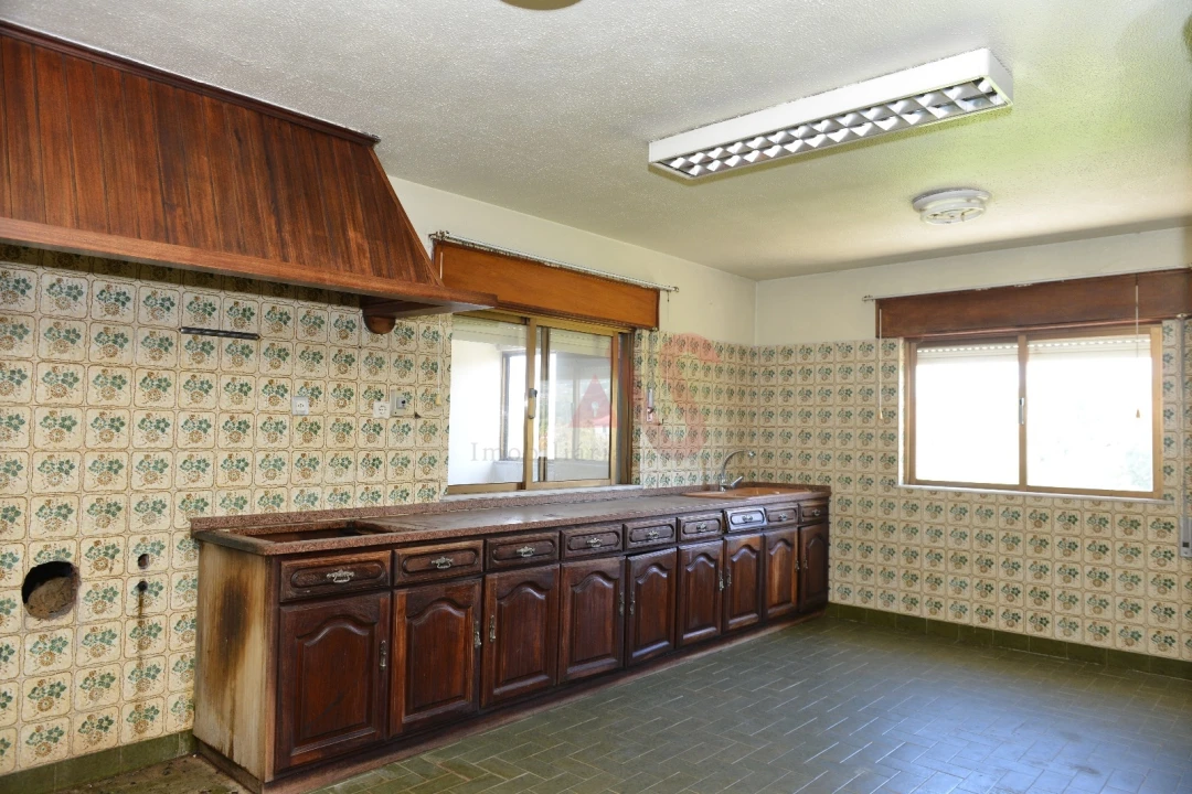 Moradia T6 para Venda em Gemieira Foto 15