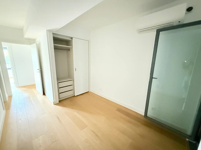 Apartamento T4 para Venda em São Martinho Foto 18