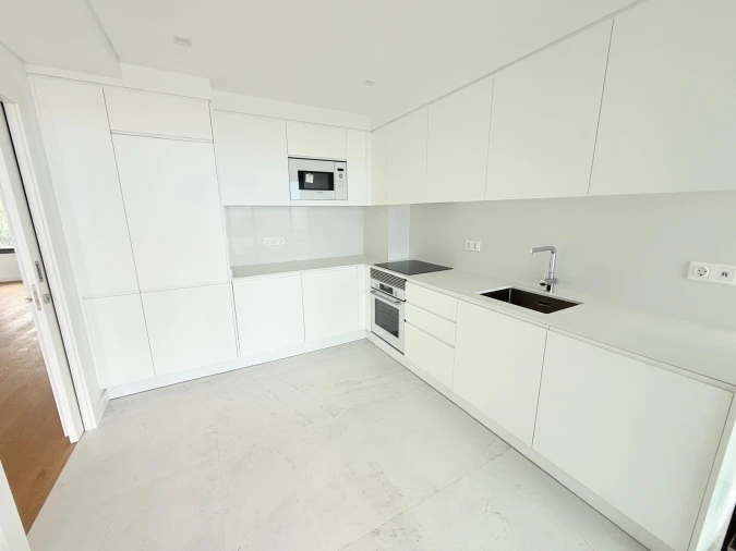Apartamento T4 para Venda em São Martinho Foto 9