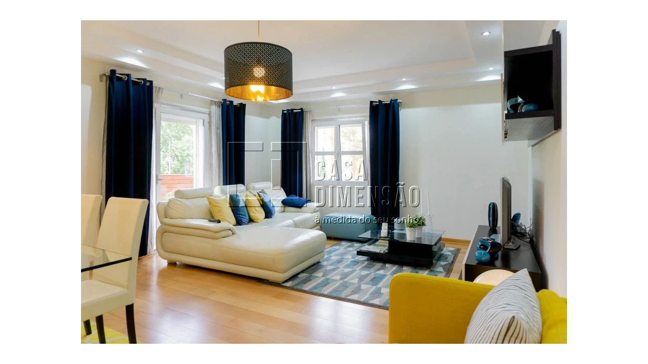 Apartamento T2 para Venda em Carnaxide e Queijas Foto 2