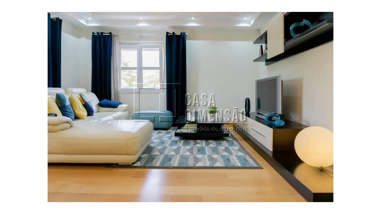 Apartamento T2 para Venda em Carnaxide e Queijas Foto 3