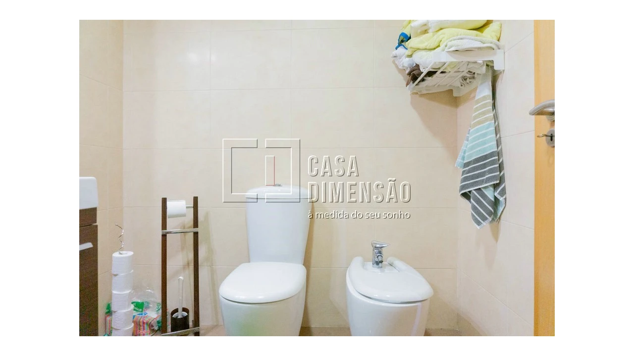 Apartamento T2 para Venda em Carnaxide e Queijas Foto 21