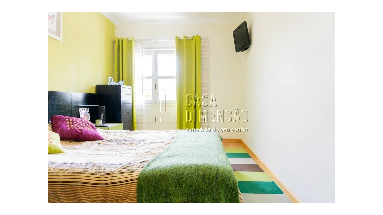 Apartamento T2 para Venda em Carnaxide e Queijas Foto 23