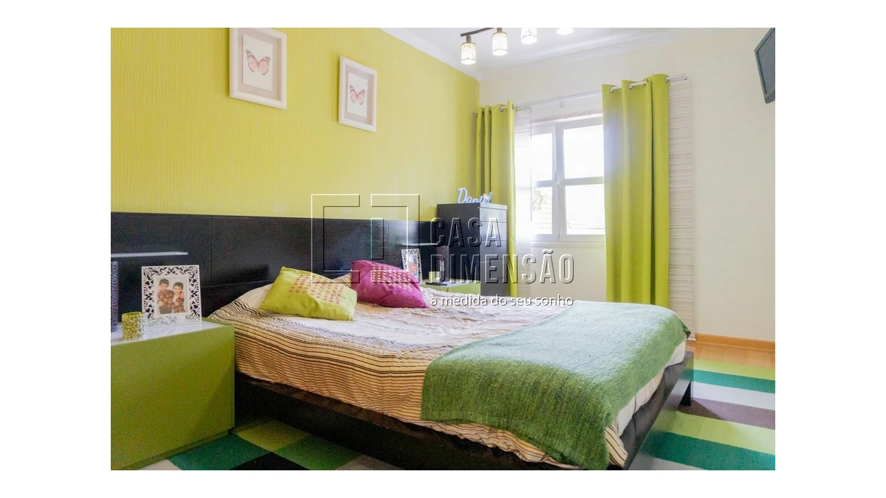 Apartamento T2 para Venda em Carnaxide e Queijas Foto 24