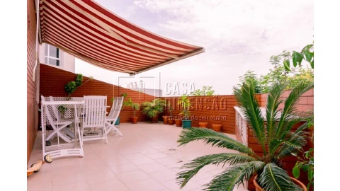 Apartamento T2 para Venda em Carnaxide e Queijas
