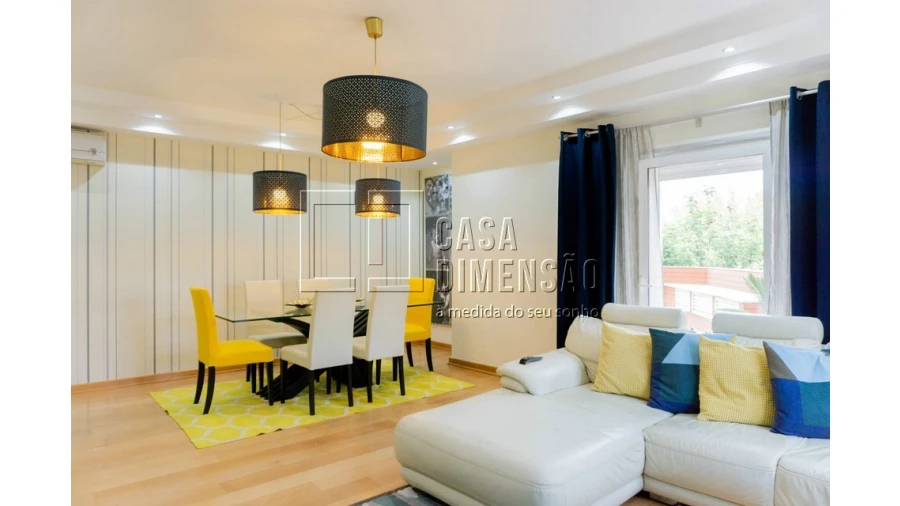 Apartamento T2 para Venda em Carnaxide e Queijas Foto 4