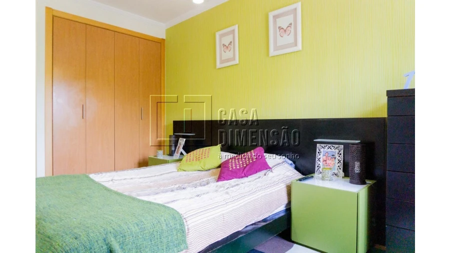 Apartamento T2 para Venda em Carnaxide e Queijas Foto 25