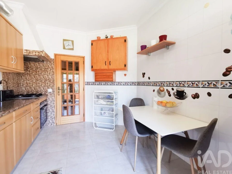 Apartamento T2 para Venda em Lagos (São Sebastião e Santa Maria) Foto 10