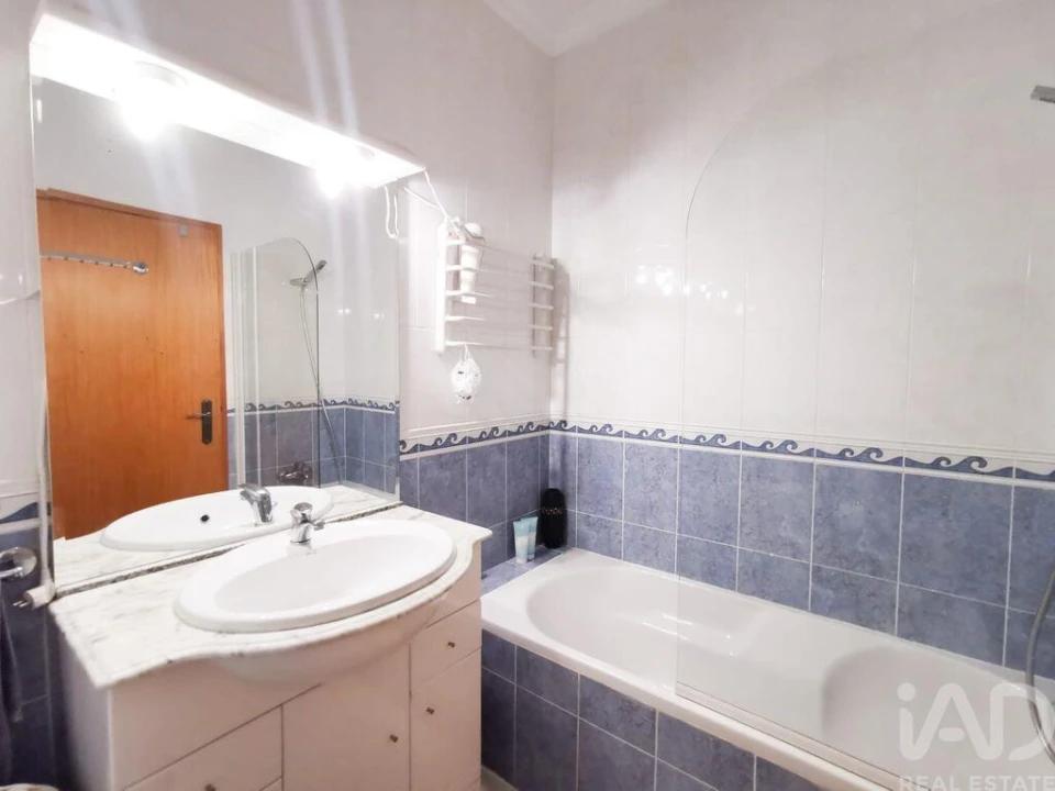 Apartamento T2 para Venda em Lagos (São Sebastião e Santa Maria) Foto 23
